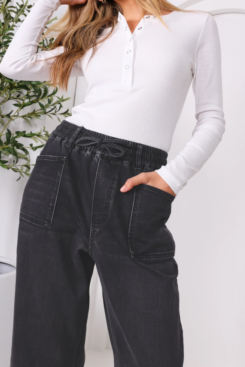 Leo Barrel Jeans Black
