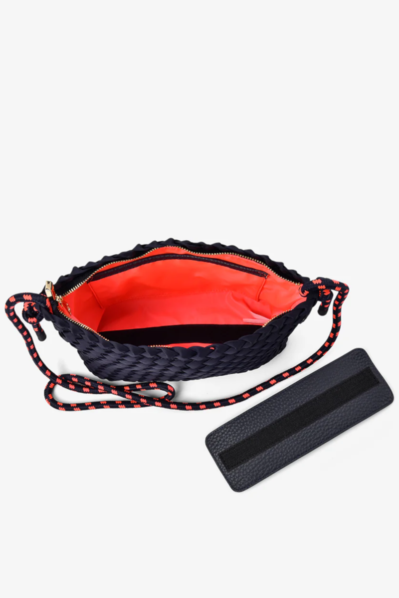 E & K - Panama Xbody Navy