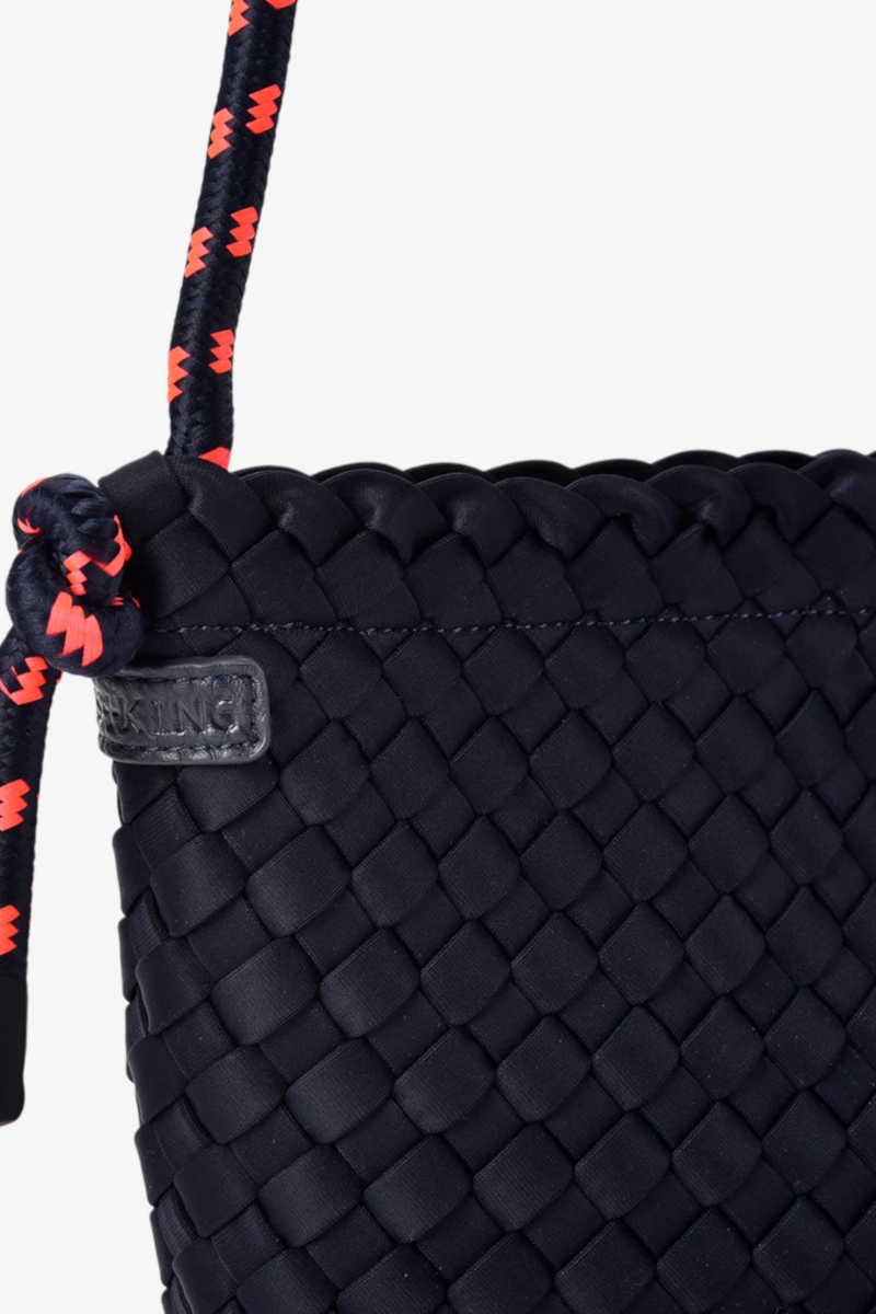 E & K - Panama Xbody Navy