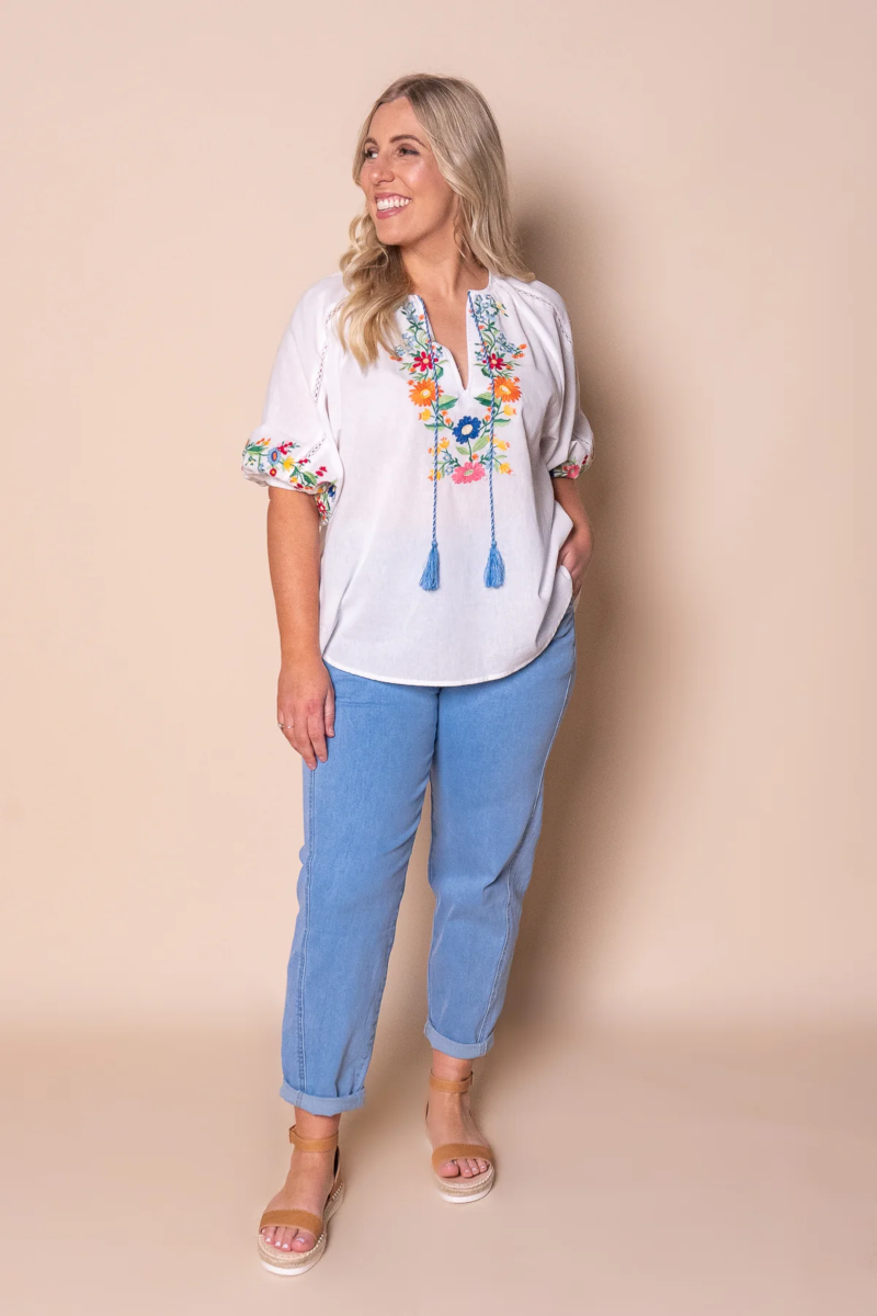 Betty Boho Embroidered top