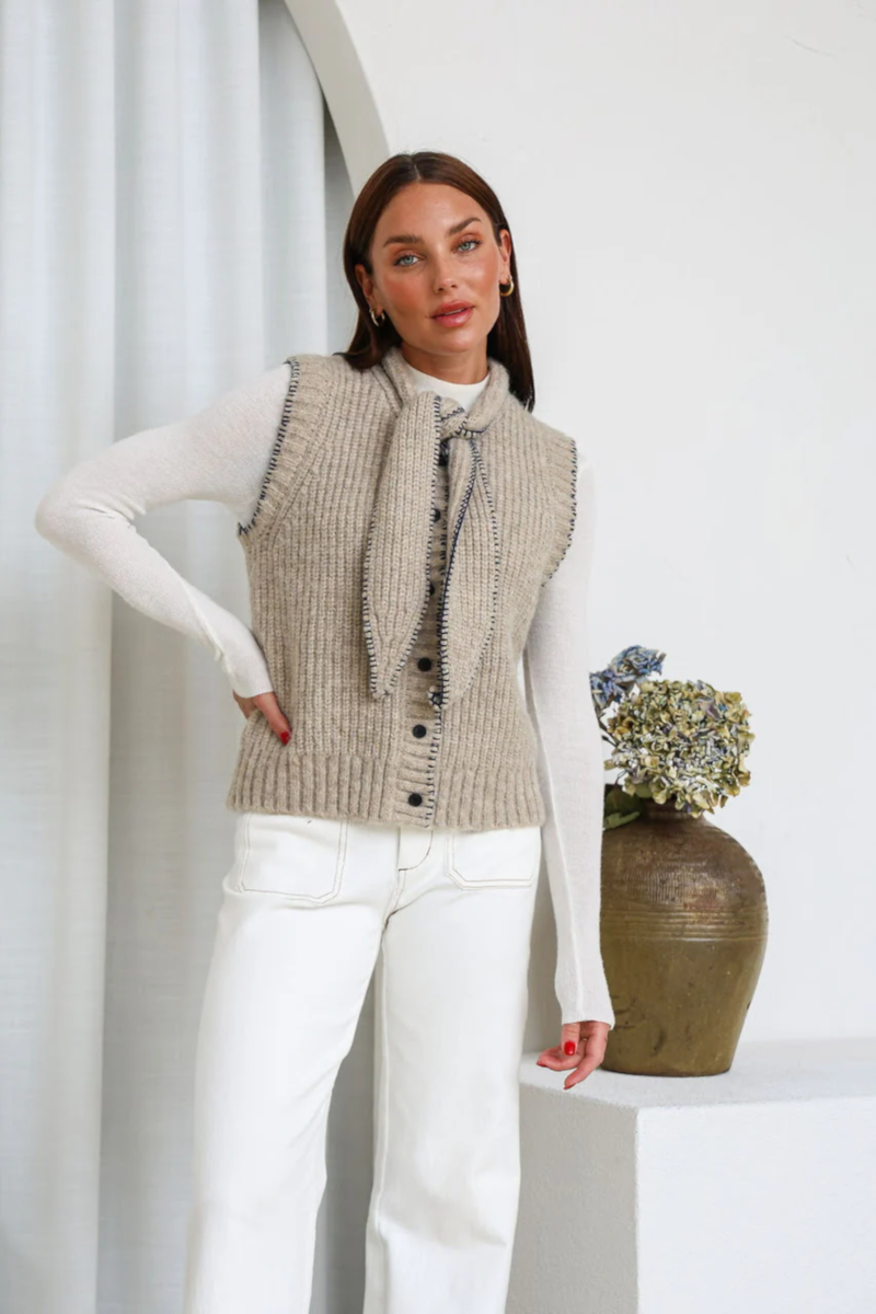 Carnaby Vest - Oatmeal