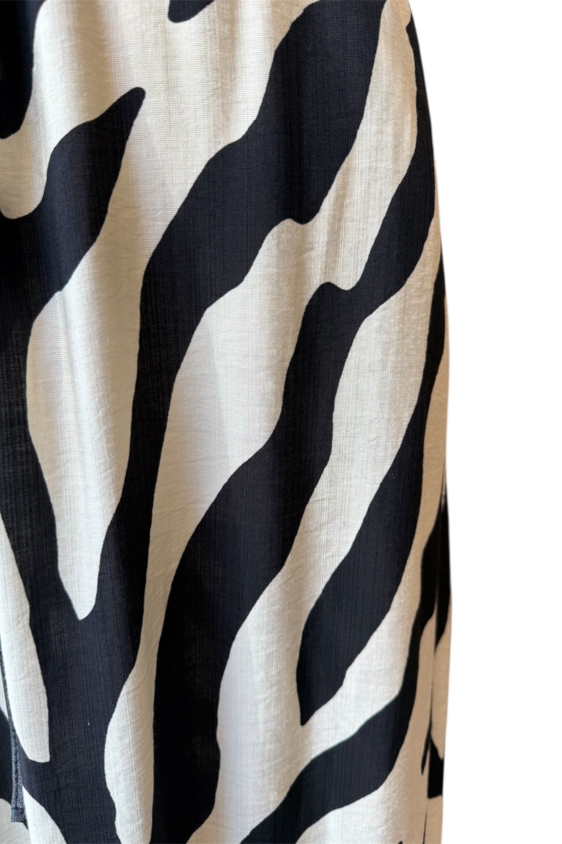 Zebra Maxi