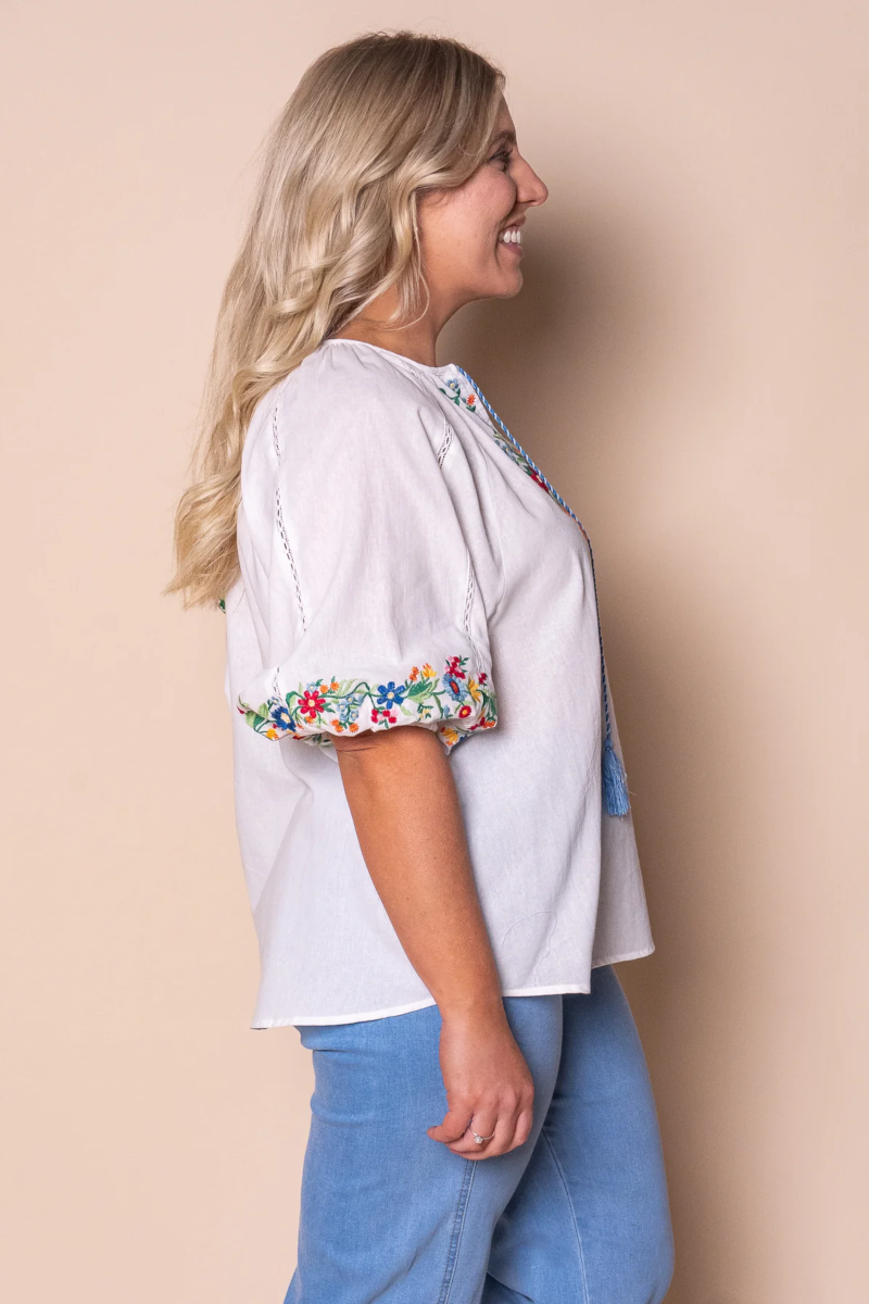 Betty Boho Embroidered top