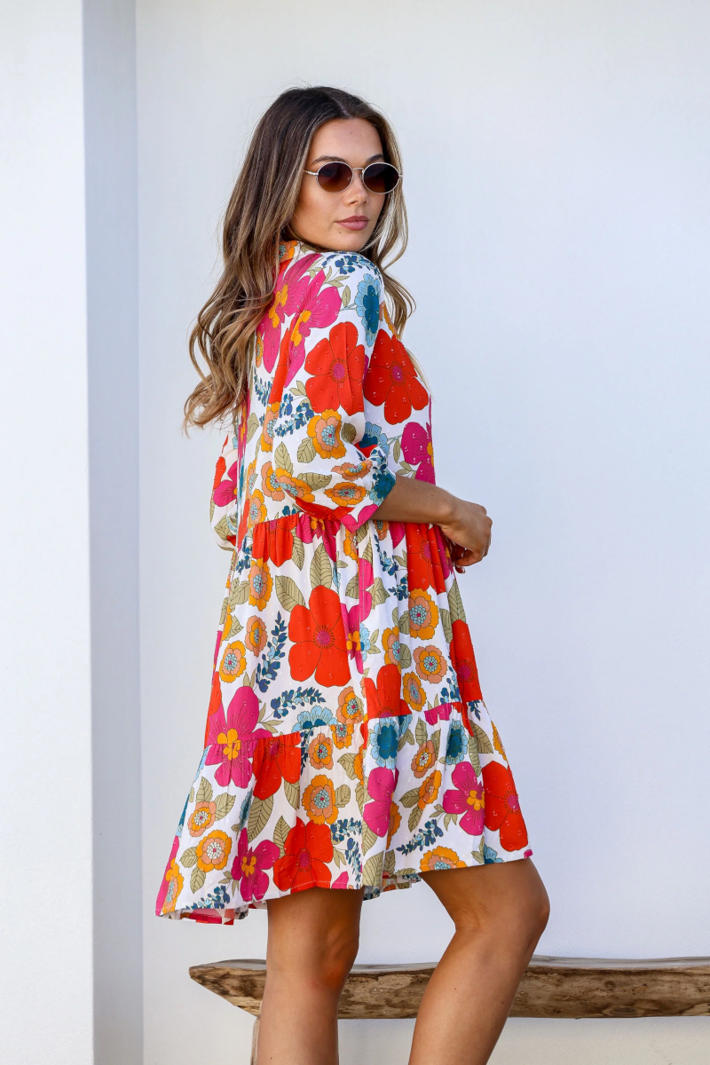 Jardin De Fleurs Knee Length Dress